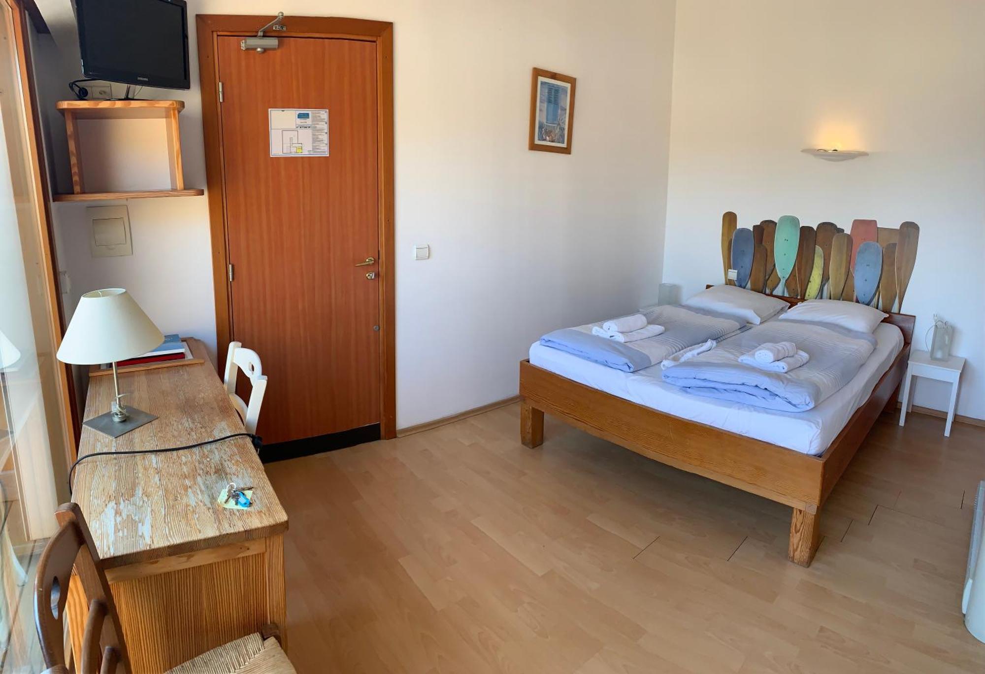 לה לבאנדו Hotel La Bastide מראה חיצוני תמונה
