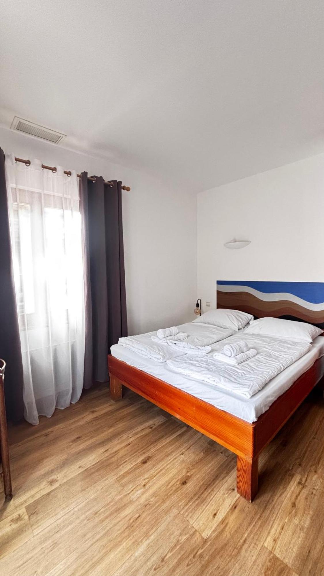 לה לבאנדו Hotel La Bastide מראה חיצוני תמונה